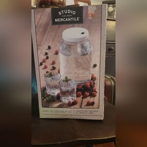 🍓 Studio Mercantile DIY Hard Seltzer Home Brew Kit - NEW! $35
